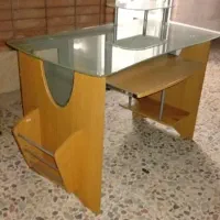 صندلی چرخدار و میز کامپیوتر|صندلی و نیمکت|شاهین‌شهر, ۹ دی|دیوار