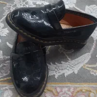 کفش بچه ی نو و در حد نو