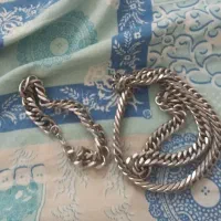 گردنبند ودسبند