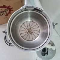 آبمیوه گیری صنعتی حرفه ای آب میوه گیری آکبند شرکتی|آبمیوه‌گیر و آب‌مرکبات‌گیر|کرمانشاه, |دیوار