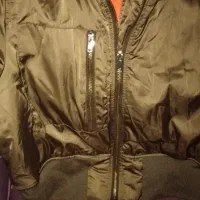 کاپشن اچ اند ام|لباس|رشت, ساغری سازان|دیوار