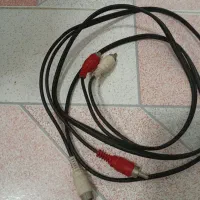 یک کابل تبدیل دو به دو ویک کابل تبدیل سه به سه