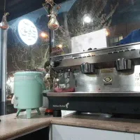 نیروی خانم جهت کار در کافه قهوه