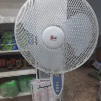 پنکه ایستاده