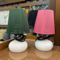 آباژور رومیزی