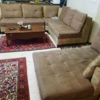 مبل راحتی. میز ناهار خوری .میز تی وی .اینه قدی