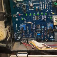 تعمیر و سرویس تخصصی پکیج دیواری|خدمات پیشه و مهارت|اصفهان, جنیران (لادان)|دیوار