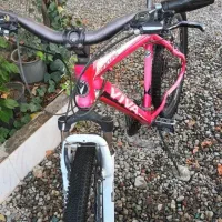 دوچرخه ویوا قرمز سایزه ۲۶ فروش فوری|دوچرخه، اسکیت، اسکوتر|تهران, ایوانک|دیوار