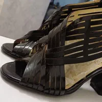 کفش صندل پاشنه دار نونو