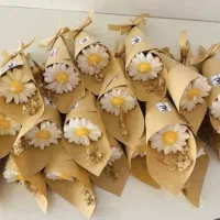 گل جاودان|گل مصنوعی|یزد, |دیوار