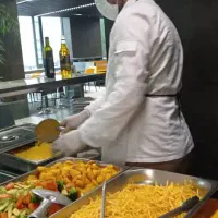 آشپز ایرانی،کانتر کار خانم، سالنکار آقا، ظرفشور