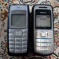 گوشی نوکیا ساده قدیمی ۱۱۱۰ و ۱۲۰۰