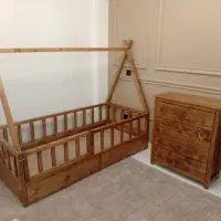 تخت متریال چوب