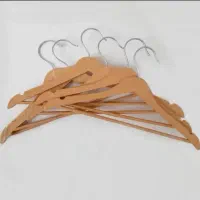 چوب لباسی بچگانه