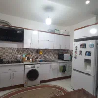 آپارتمان طبقه اول