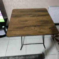 میز تاشو و صندلی دسته دار