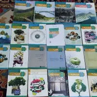 کتاب درسی و کمک درسی