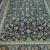 دو عدد فرش ۹ متری و دو عدد ذرع و نیم