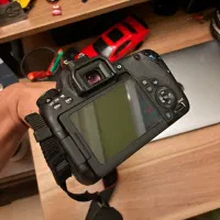 کنون ۷۷d|دوربین عکاسی و فیلمبرداری|رشت, گلسار|دیوار