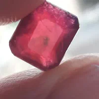 یاقوت قدیمی ۵ قیراطی ذغالدار|جواهرات|پرند, فاز ۶|دیوار