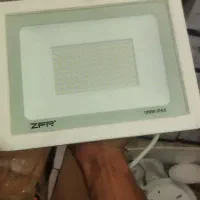 یک پروژکتور ۵۰وات تولید کننده انواع چراغ LED SMD