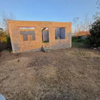 ۳۳۰متر خانه ویلایی نیمه ساخت با پروانه