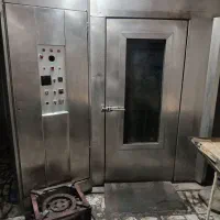 لوازم قنادی به صورت یکجا فروخته می شود