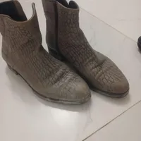 کفش ونیم بوت سایز ۳۷