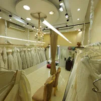 فروش لباس عروس به صورت تکی و عمده در چهارباغ|لباس|اصفهان, خلجا|دیوار