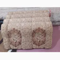 ۶ عدد پشتی در حد نو