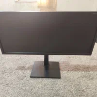 دو عدد مانیتور ۲۷ و ۲۹ اینچ