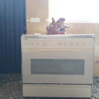 به علت جابجایی فروش گاز فر نو ودوعدد یخچال