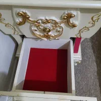 سرویس خواب|تخت و سرویس خواب|شاهین‌شهر, اقبال لاهوری|دیوار