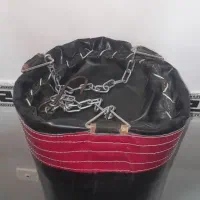 کیسه بوکس حرفه ای  نو|تجهیزات ورزشی|هرسین, |دیوار