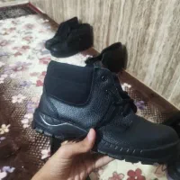 کفش کار نگهبان سایز 43|کیف، کفش، کمربند|قزوین, |دیوار