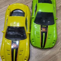 دو عدد ماشین اسباب بازی سالم ۴۵۰ هزار تومان