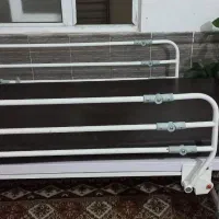 تخت بیمارستانی