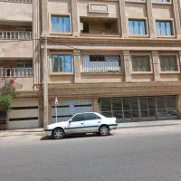 ۳۰ متر مغازه بر جمهوری