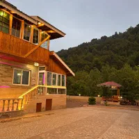 اجاره کلبه سنتی استخردار جنگلی با کنار رودخانه|اجارهٔ کوتاهمدت ویلا و باغ|رشت, استادسرا|دیوار