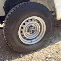 لاستیک و رینگ مونیکایی