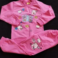 لباس بچگانه