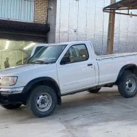 نیسان پیکاپ ۸۶