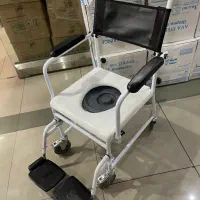 ویلچر حمامی چرخ کوچیک و تاشو|آرایشی، بهداشتی، درمانی|تهران, خرمشهر|دیوار