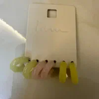 گوشواره رنگی