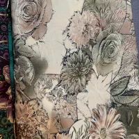 دو عدد قواره چادر دوخته نشده