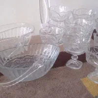 سرویس پذیرایی نو ک فقد تو کمد بوده  بلور و کریستال