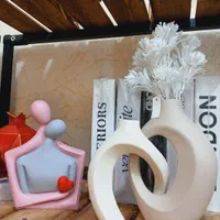 تنوع گلدانهای مدرن و خاص|مجسمه، تندیس، ماکت|تهران, خاک سفید|دیوار