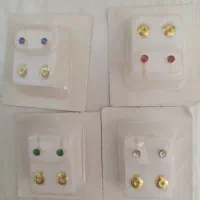 گوشواره میخی