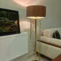 آباژور ایستاده با آویز های کریستالی