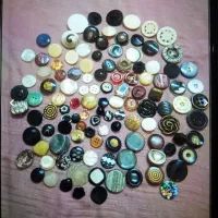 دکمه لباس عمده|لباس|تهران, شهمیرزادی|دیوار